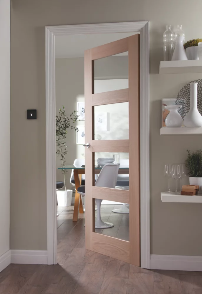 Jeld-Wen 4-Clear Light Unfinished Oak Veneer Wooden 4-Panel Shaker Internal Door 2040 X 826mm 4 Jeld-Wen 4-Clear Light Unfinished Oak Veneer Wooden 4-Panel Shaker Internal Door 2040 X 826mm - Image 2