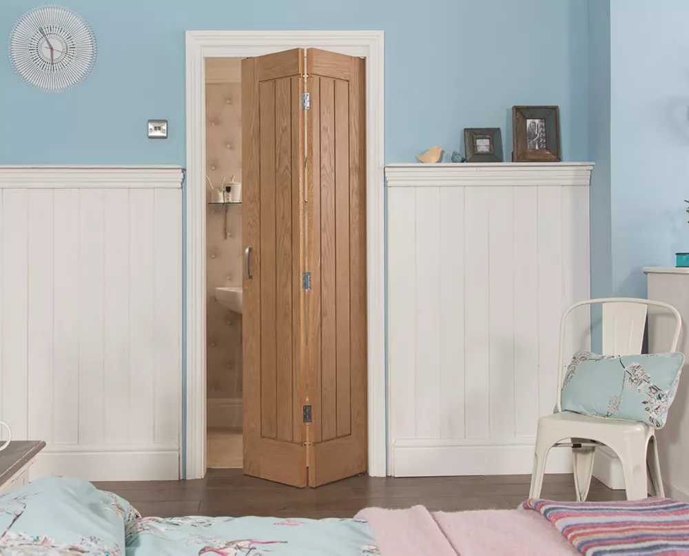 Jeld-Wen Unfinished Oak Wooden Cottage Internal Bi-Fold Door 1950 X 750mm 3 Jeld-Wen Unfinished Oak Wooden Cottage Internal Bi-Fold Door 1950 X 750mm