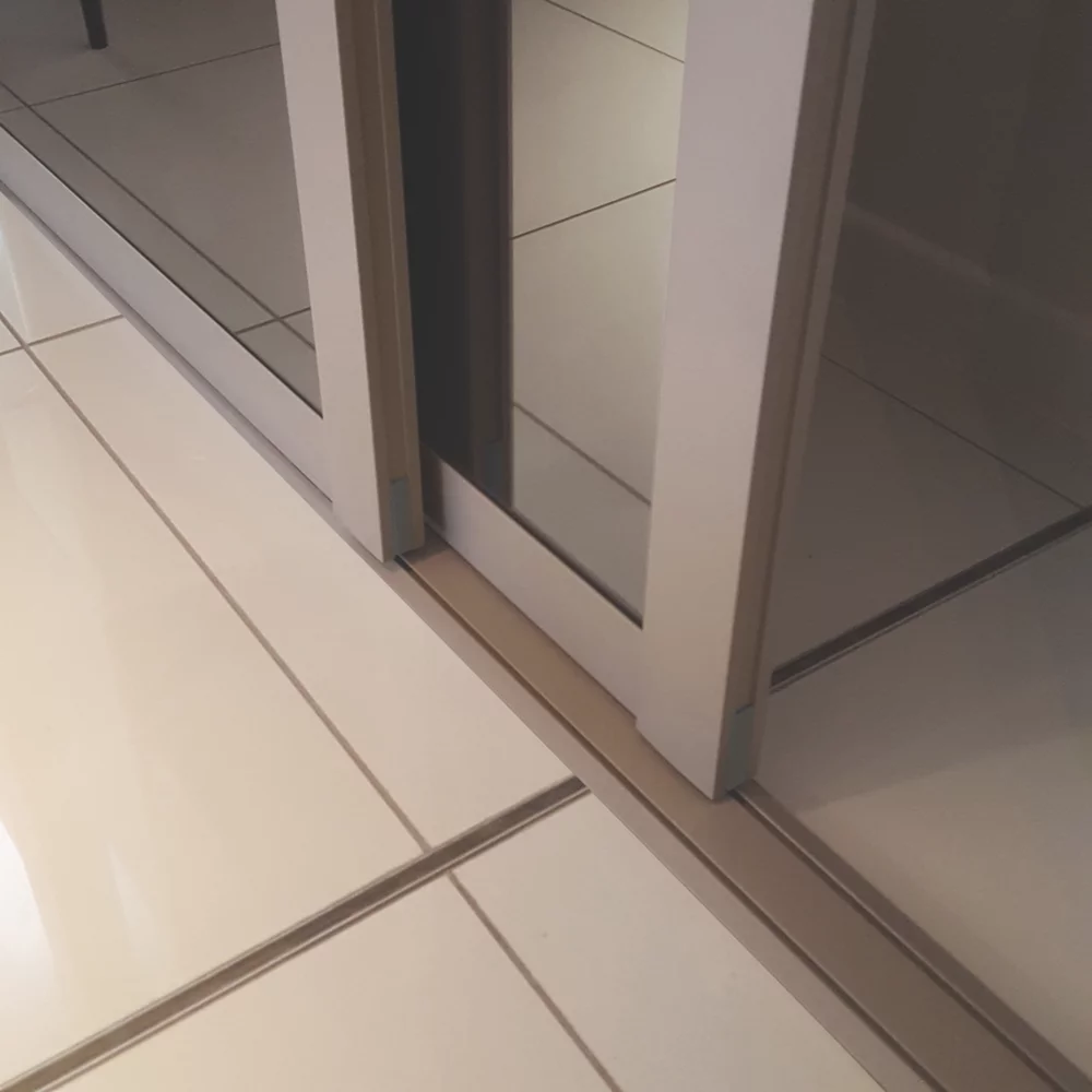 Spacepro Shaker 4-Door Sliding Wardrobe Door Kit Stone Grey Frame Mirror Panel 2898 X 2260mm 5 Spacepro Shaker 4-Door Sliding Wardrobe Door Kit Stone Grey Frame Mirror Panel 2898 X 2260mm - Image 3