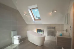 Keylite Manual Centre-Pivot Grey & Pine Timber Roof Window Clear 780 X 980mm -ClearAmber shop 773KK A2