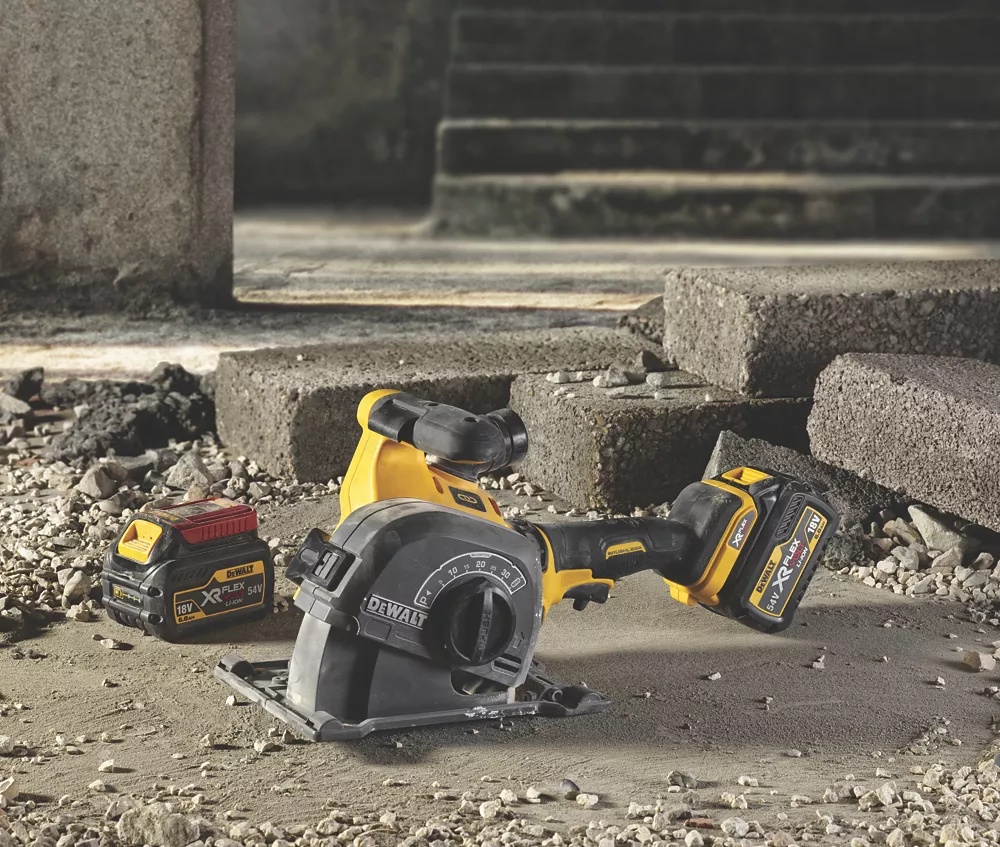 DeWalt DCG200T2-GB 125mm 54V 2 X 6.0Ah Li-Ion XR FlexVolt Brushless Cordless Wall Chaser 9 DeWalt DCG200T2-GB 125mm 54V 2 X 6.0Ah Li-Ion XR FlexVolt Brushless Cordless Wall Chaser - Image 7